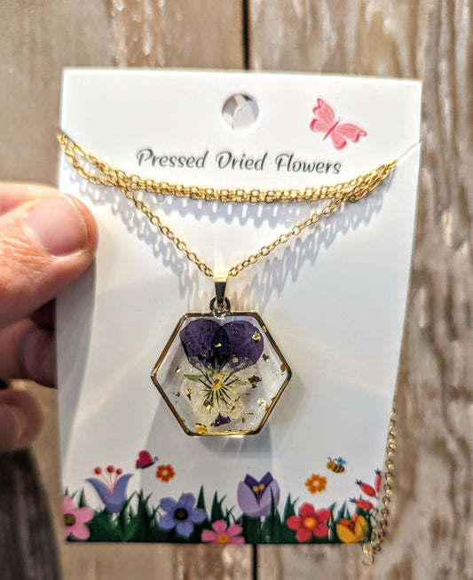 Dried flower Pansy Necklace