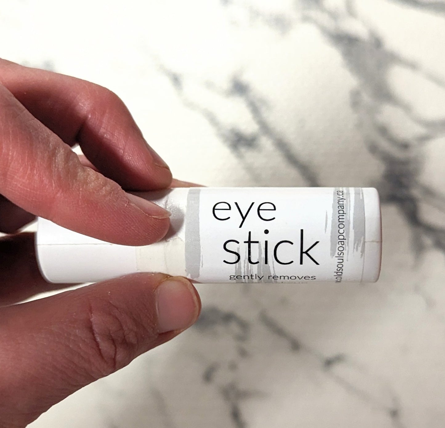Eco-Friendly Eye Stick - Effortless Beauty on the Go