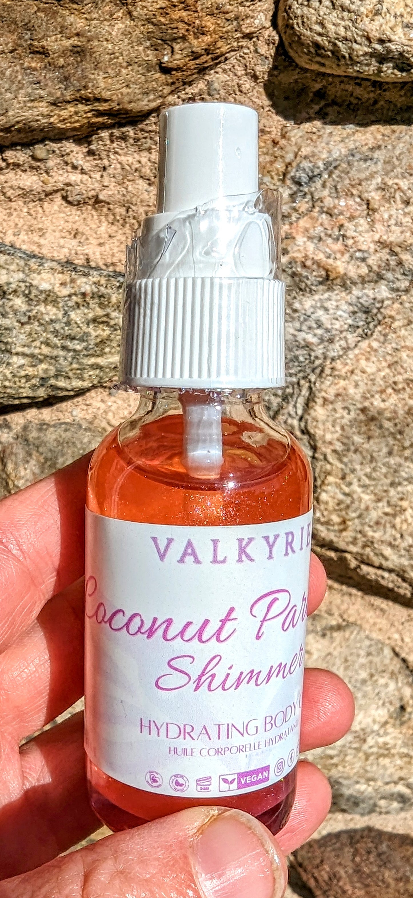 Valkyrie Global Shimmering body oil