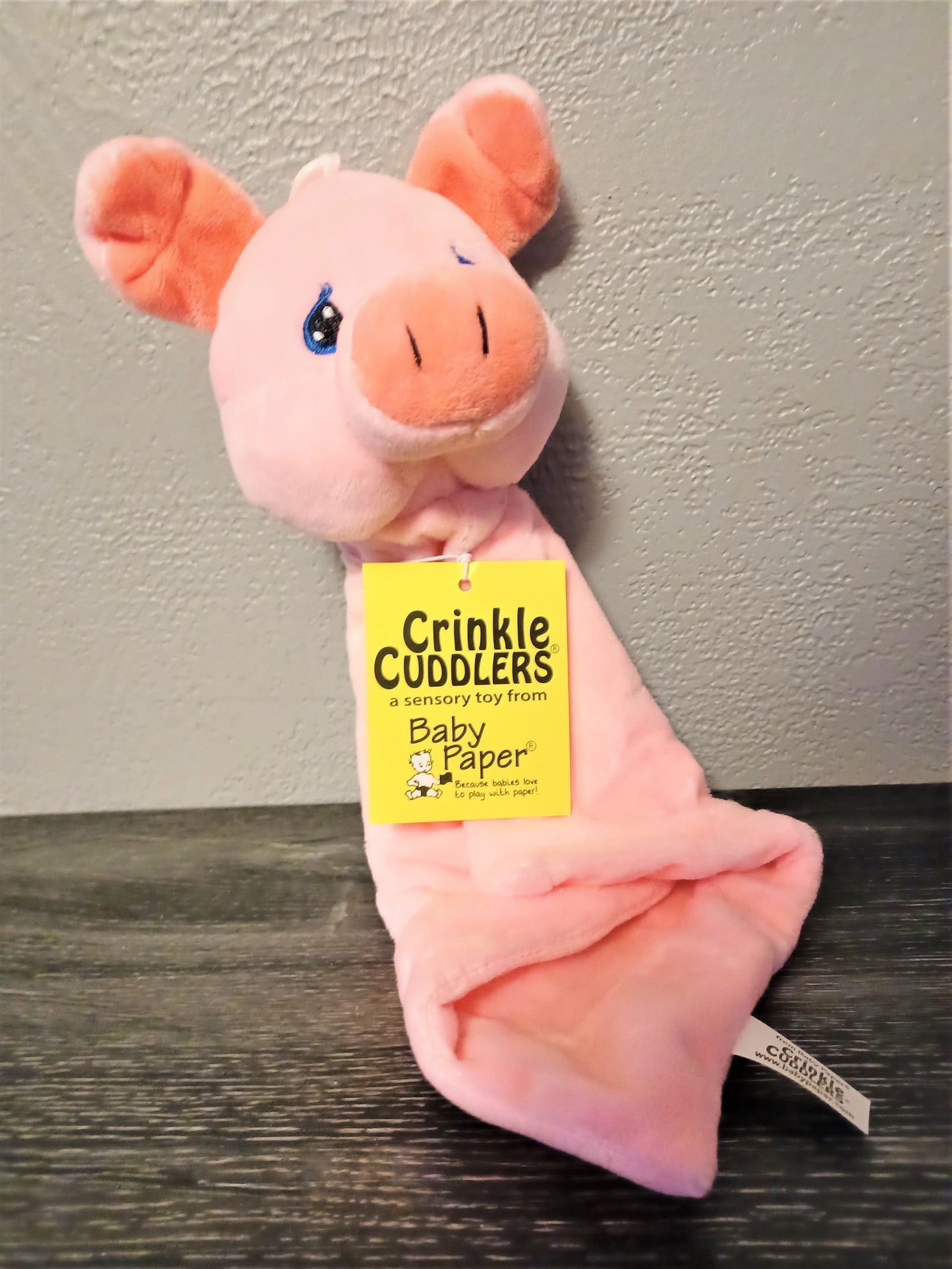 Crinkle Cuddler Pig